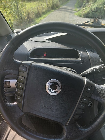 SsangYong Rodius 7 of 22