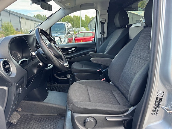 Mercedes-Benz Vito 10 of 22