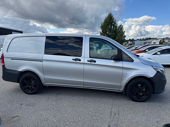 Mercedes-Benz Vito 6 of 22