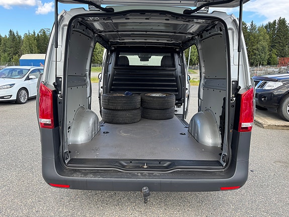 Mercedes-Benz Vito 22 of 22