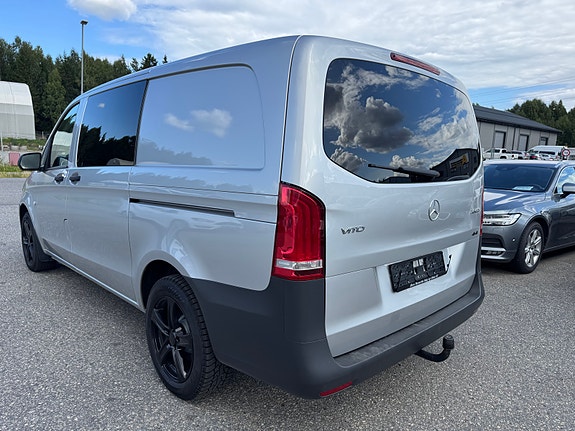 Mercedes-Benz Vito 3 of 22