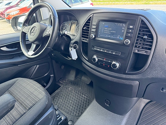 Mercedes-Benz Vito 15 of 22