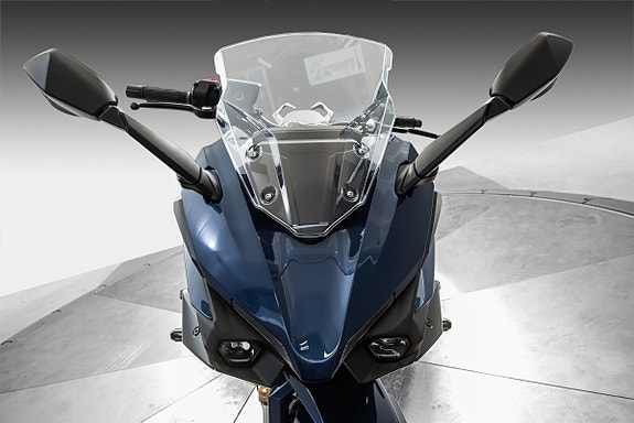 Suzuki GSX-S1000GT 14 of 16