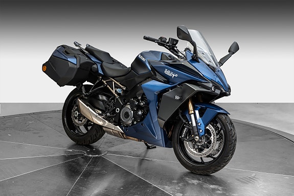 Suzuki GSX-S1000GT 2 of 16