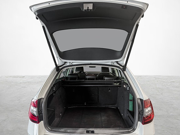 Skoda Octavia 23 of 28