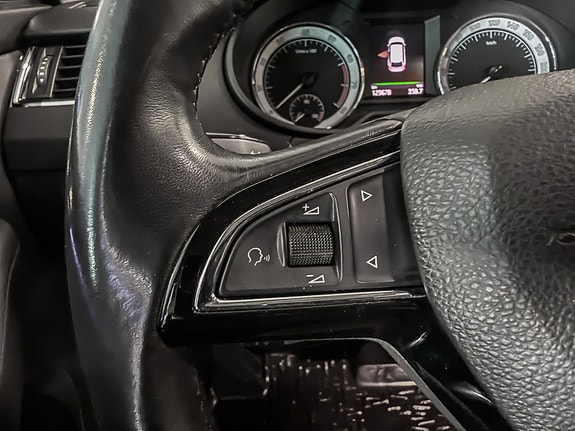 Skoda Octavia 14 of 28