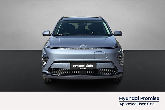 Hyundai Kona 2 of 24