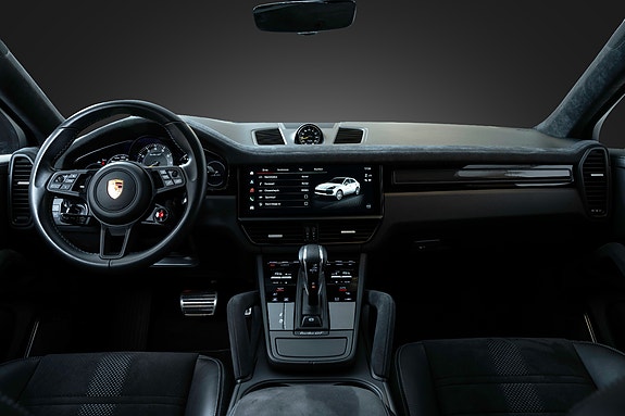 Porsche Cayenne Coupe 9 of 30