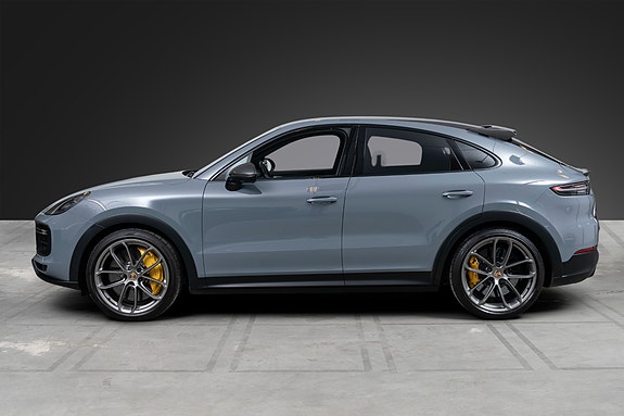 Porsche Cayenne Coupe 3 of 30