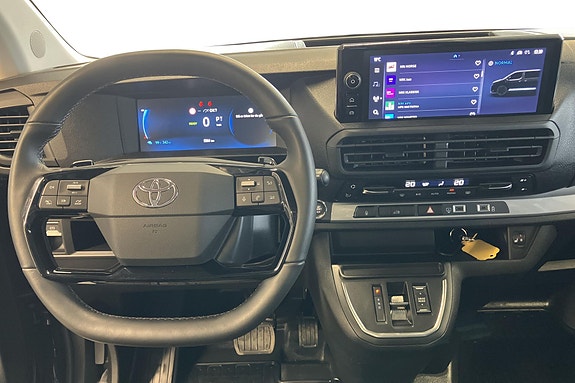 Toyota Proace 10 of 24