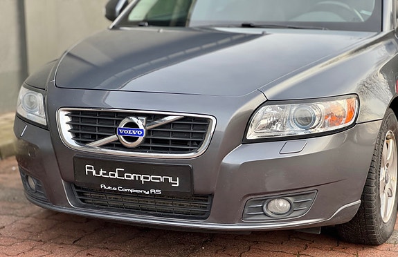 Volvo V50 5 of 30