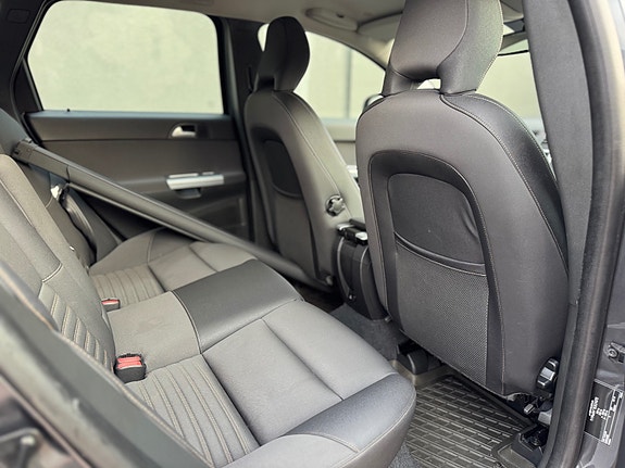 Volvo V50 21 of 30
