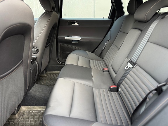 Volvo V50 26 of 30
