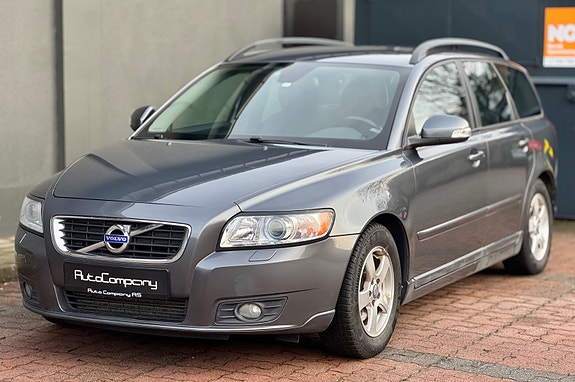 Volvo V50 7 of 30