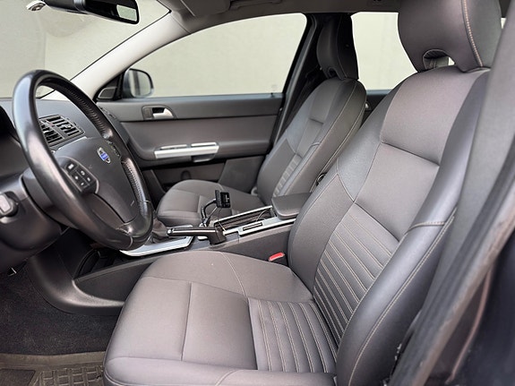 Volvo V50 24 of 30