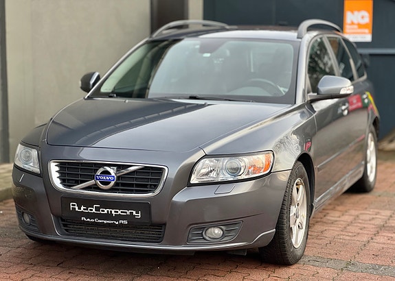 Volvo V50 6 of 30