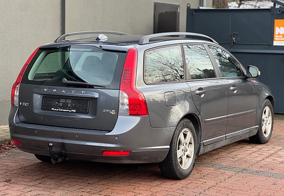 Volvo V50 12 of 30