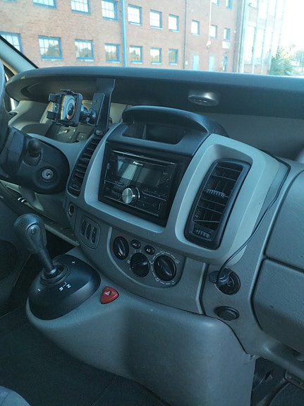 Opel Vivaro 22 of 30