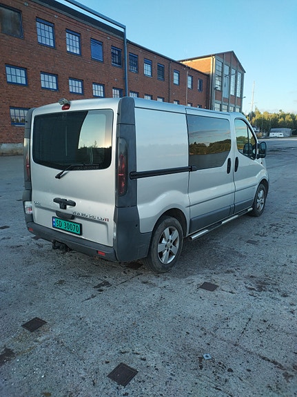 Opel Vivaro 6 of 30