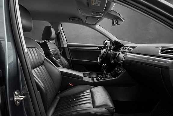 Skoda Superb 23 of 23