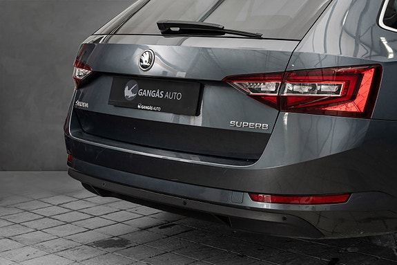 Skoda Superb 6 of 23