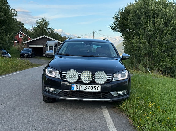Volkswagen Passat Alltrack 6 of 25