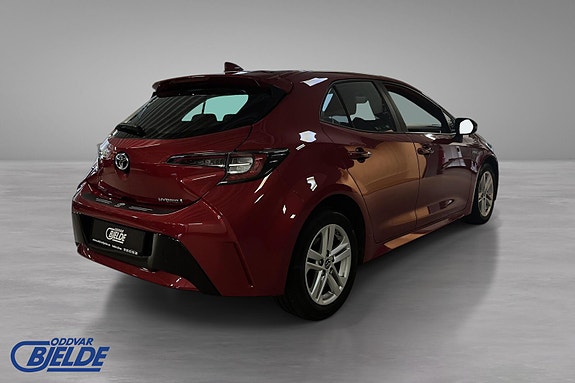 Toyota Corolla 5 of 16