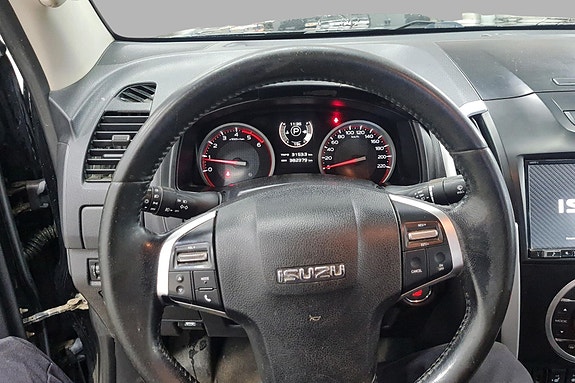 Isuzu D-max 6 of 6