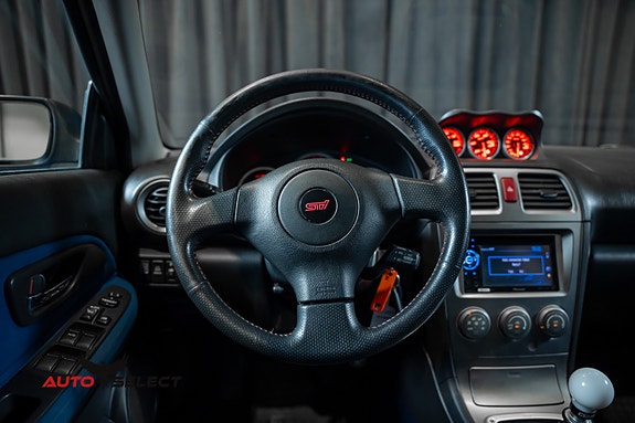 Subaru Impreza 27 of 30