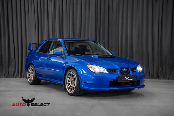 Subaru Impreza 4 of 30