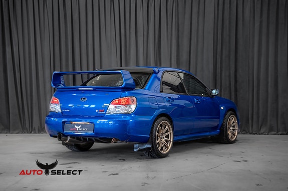 Subaru Impreza 13 of 30