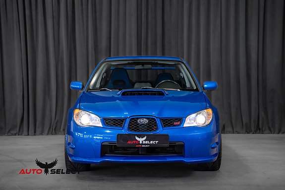 Subaru Impreza 5 of 30