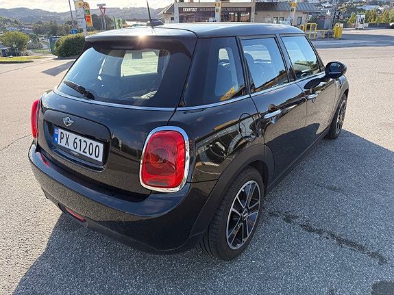 MINI One 4 of 10