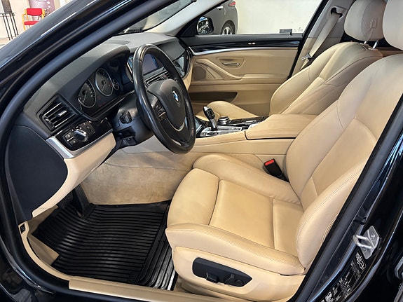 BMW 525d 3 of 30