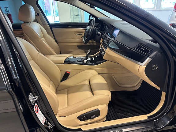BMW 525d 5 of 30