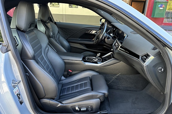 BMW M240i 14 of 30