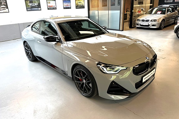 BMW M240i 7 of 30