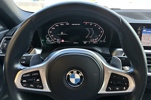 BMW M240i 18 of 30