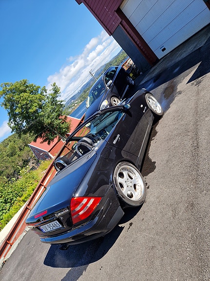 Mercedes-Benz SLK230 5 of 15