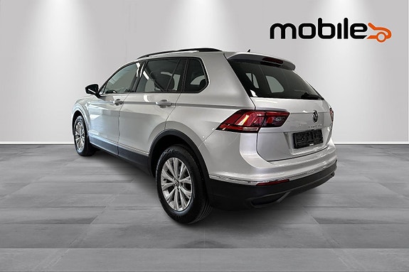 Volkswagen Tiguan 21 of 24