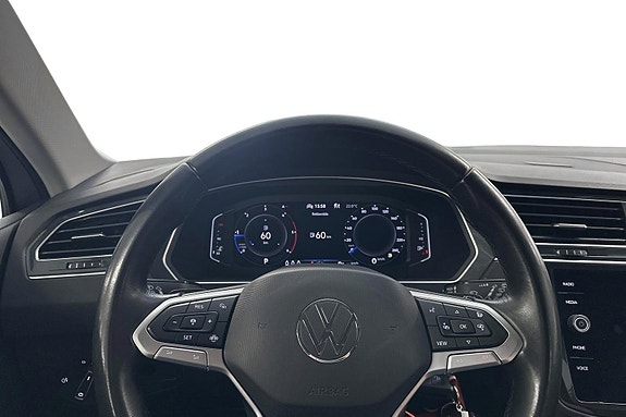 Volkswagen Tiguan 9 of 24