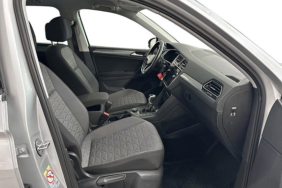Volkswagen Tiguan 23 of 24