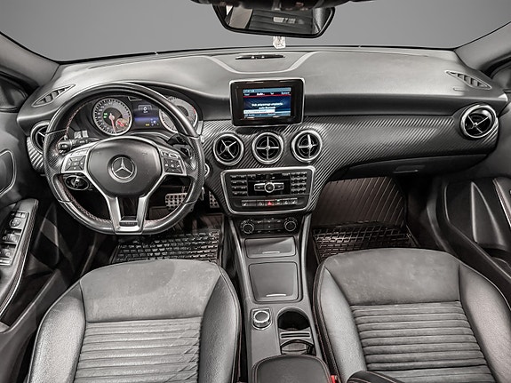 Mercedes-Benz A180 13 of 30