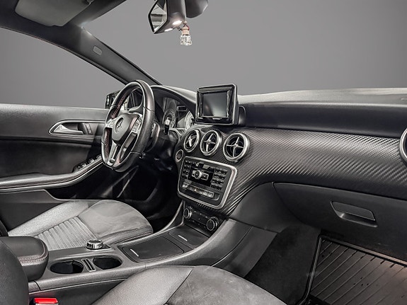 Mercedes-Benz A180 18 of 30