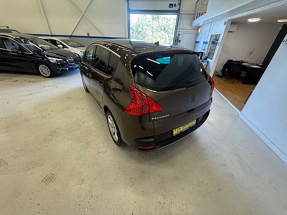 Peugeot 3008 9 of 22