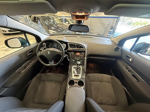 Peugeot 3008 18 of 22