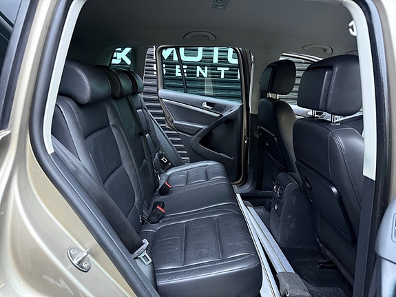 Volkswagen Tiguan 28 of 30
