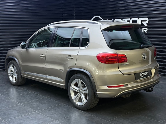 Volkswagen Tiguan 2 of 30