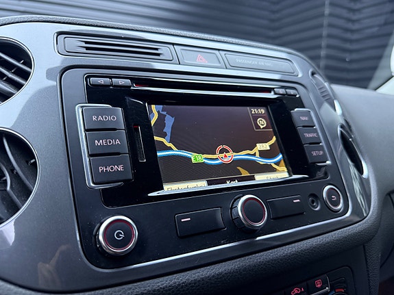 Volkswagen Tiguan 16 of 30
