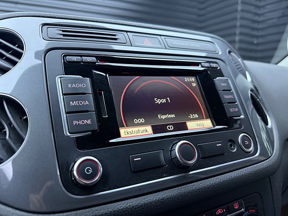 Volkswagen Tiguan 17 of 30